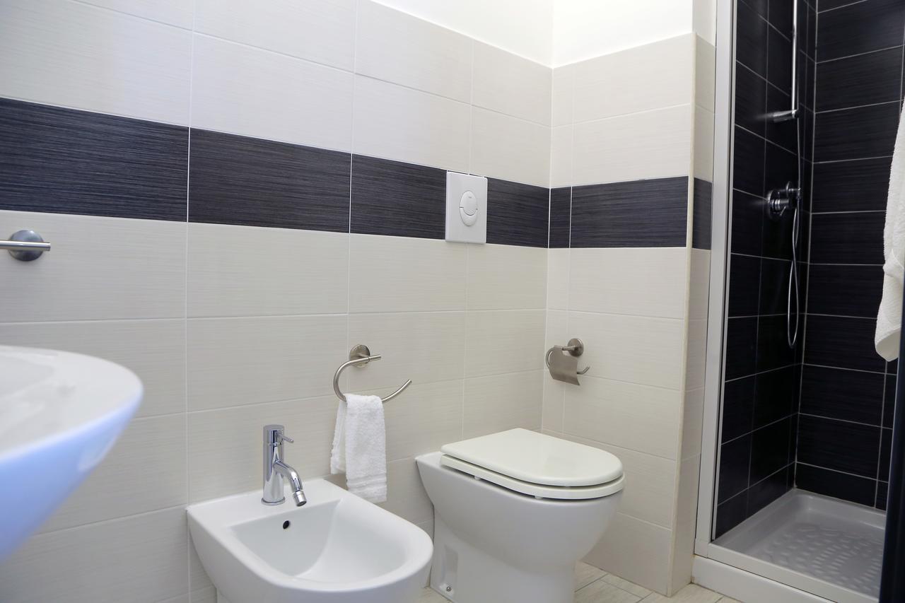 Rooms La Perla Del Mare Margherita Di Savoia Εξωτερικό φωτογραφία